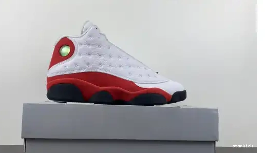 13   Chicago 414571-122 Retro   OG  414571-122  Jordan 0524